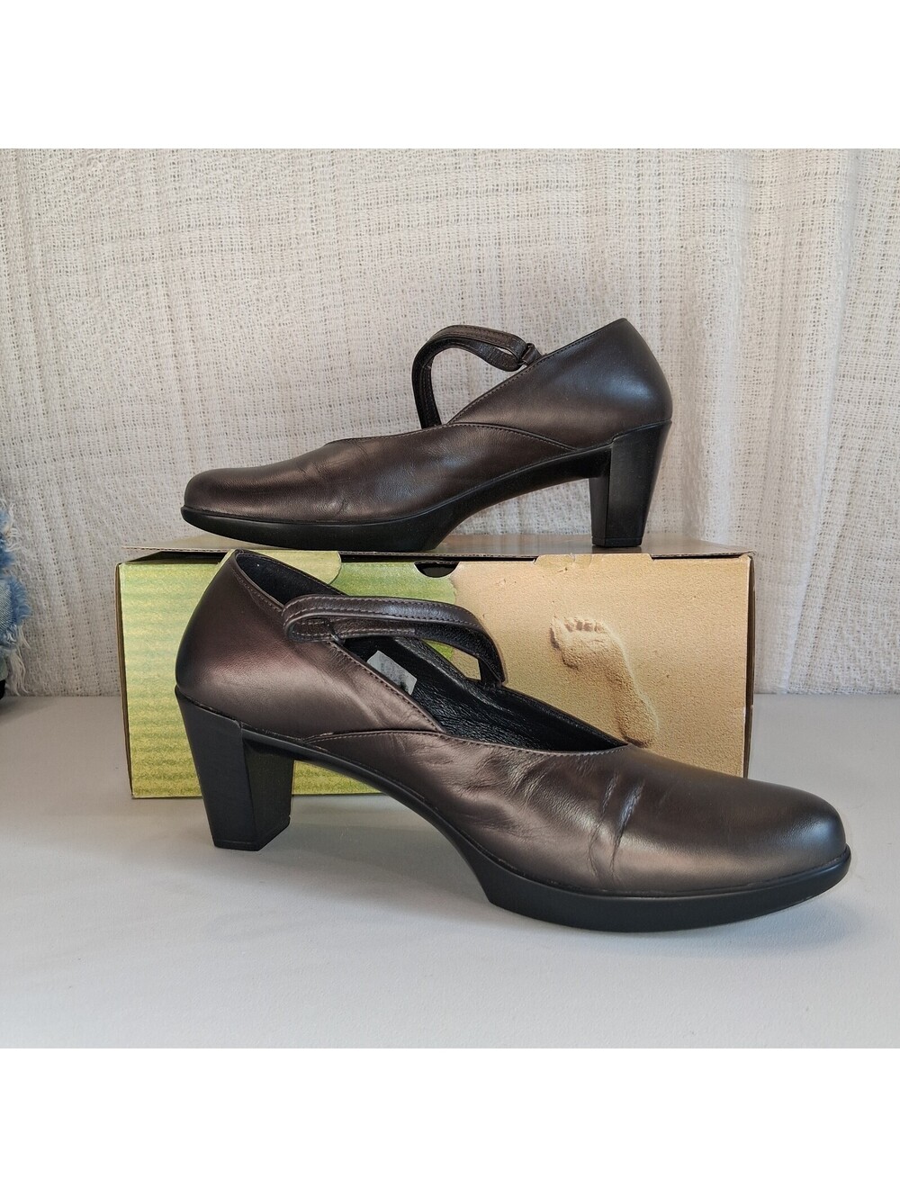 Naot Cuore Metallic Road Leather Mary Jane Block Heel Pumps EU 40 US 9-9.5